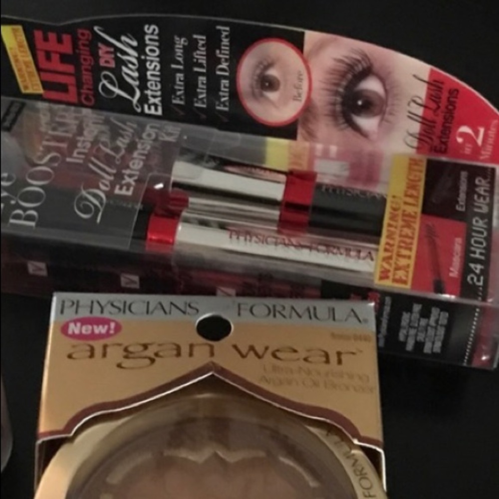 💥 FLASH SALE 💥 Makeup Bundle 💄